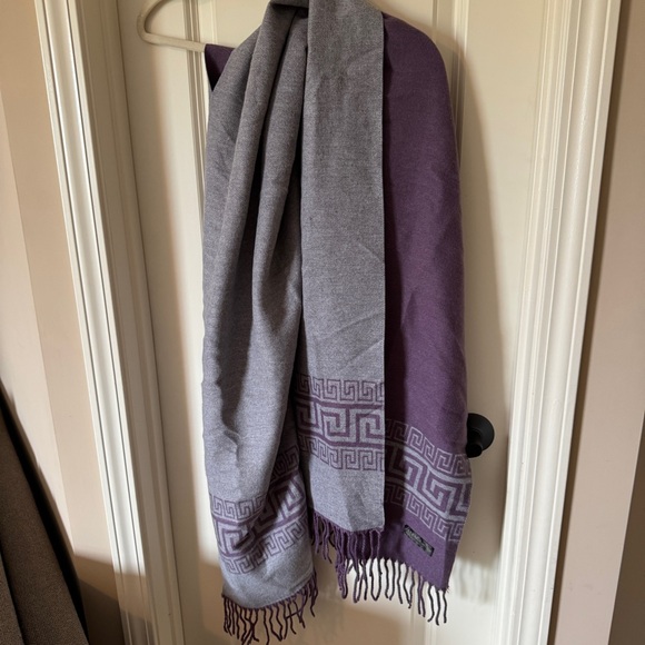 Accessories - Alpaca Reversible Soft Wool Fringe Long Scarf